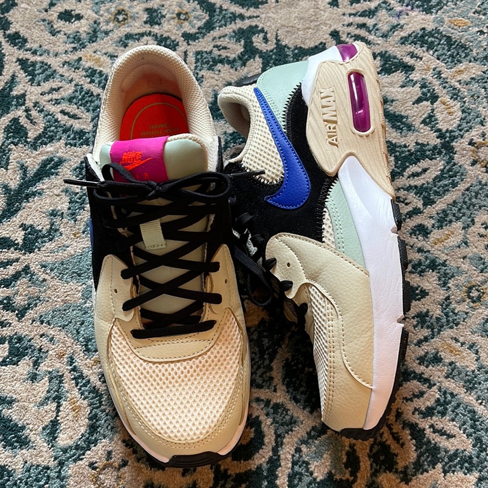 Nike Air Max multicolor womens 7.5 Almond w/Black Suede, neon orange & hot pink